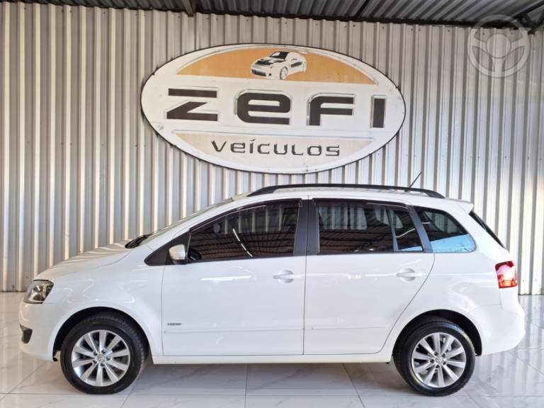 VOLKSWAGEN - SPACEFOX 1.6 MI TREND 8V FLEX 4P MANUAL - 2012/2012 - BRANCA - R$ 41.900,00