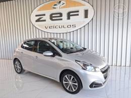 PEUGEOT - 208 1.6 GRIFFE 16V FLEX 4P AUTOMÁTICO - 2017/2018 - PRATA - R$ 63.900,00