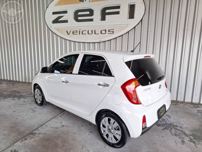 KIA MOTORS - PICANTO 1.0 EX 12V FLEX 4P MANUAL - 2015/2016 - BRANCA - R$ 44.900,00