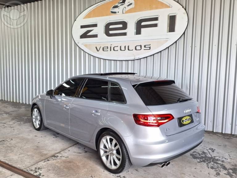 AUDI - A3 1.8 TFSI SPORTBACK 16V 4P AUTOMÁTICO - 2014/2015 - PRATA - R$ 92.900,00