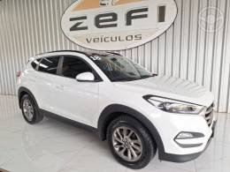 HYUNDAI - TUCSON 1.6 16V T-GDI GLS ECOSHIFT - 2017/2018 - BRANCA - R$ 99.900,00