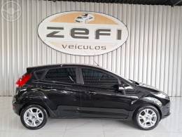 FORD - FIESTA 1.6 SE HATCH 16V FLEX 4P MANUAL - 2015/2016 - PRETA - R$ 49.900,00