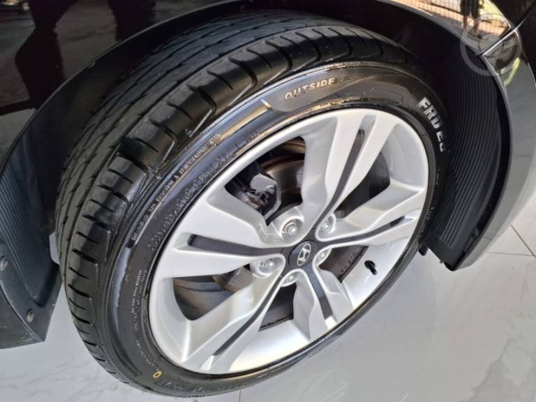 HYUNDAI - VELOSTER 1.6 16V 3P AUTOMÁTICO - 2012/2013 - PRETA - R$ 62.900,00