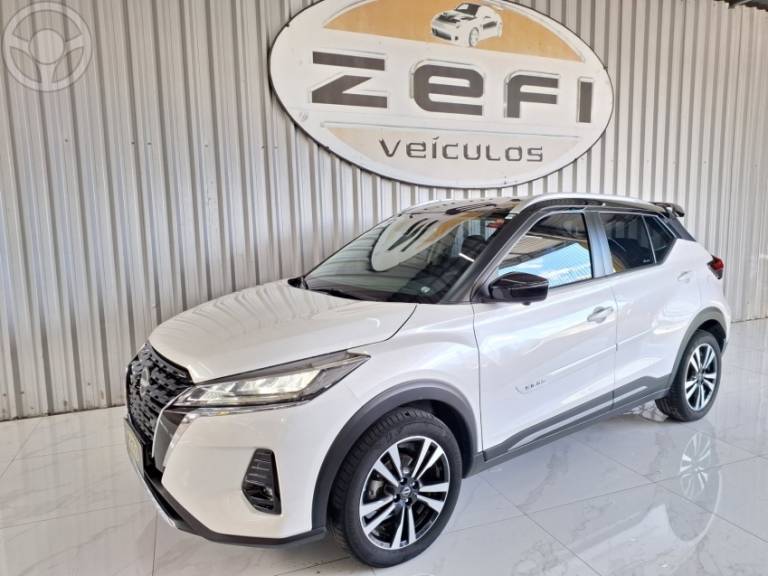 NISSAN - KICKS 1.6 EXCLUSIVE 16V FLEX 4P AUTOMÁTICO - 2023/2023 - BRANCA - R$ 114.900,00