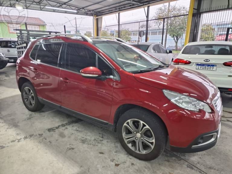 PEUGEOT - 2008 1.6 16V FLEX GRIFFE 4P AUTOMÁTICO - 2016/2017 - VERMELHA - R$ 59.500,00