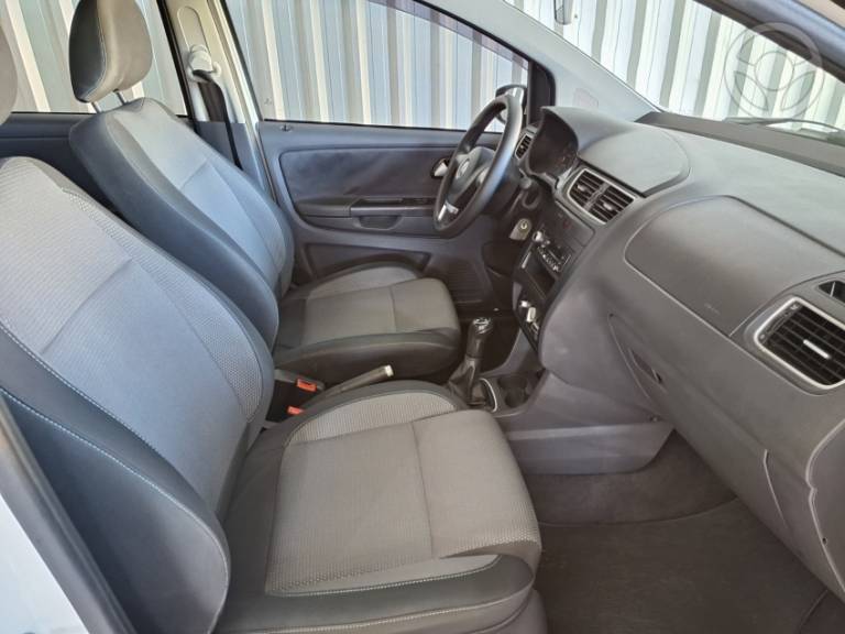 VOLKSWAGEN - SPACEFOX 1.6 MI TREND 8V FLEX 4P MANUAL - 2012/2012 - BRANCA - R$ 41.900,00