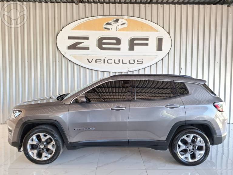 JEEP - COMPASS 2.0 16V FLEX LONGITUDE AUTOMÁTICO - 2019/2020 - CINZA - R$ 101.500,00