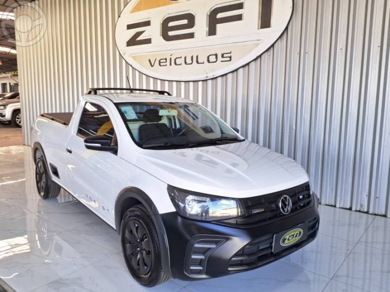 VOLKSWAGEN - SAVEIRO 1.6 ROBUST CS 8V FLEX 2P MANUAL - 2023/2024 - BRANCA - R$ 83.900,00