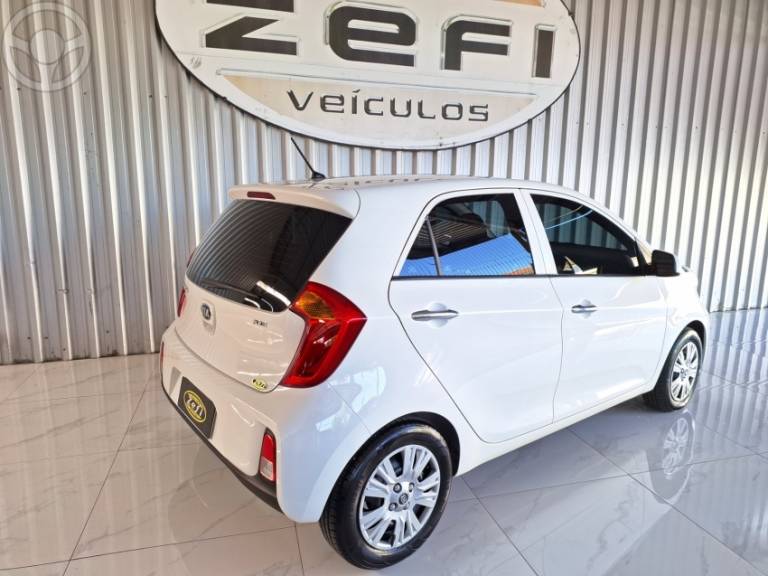 KIA MOTORS - PICANTO 1.0 EX 12V FLEX 4P MANUAL - 2015/2016 - BRANCA - R$ 44.900,00