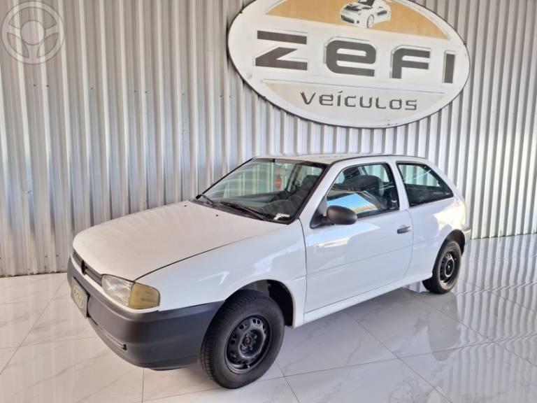 VOLKSWAGEN - GOL 1.0 MI SPECIAL 8V 2P MANUAL - 2003/2004 - BRANCA - R$ 12.900,00