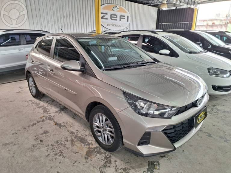 HYUNDAI - HB20 1.0 COMFORT PLUS 12V FLEX 4P MANUAL - 2023/2024 - DOURADA - R$ 71.500,00