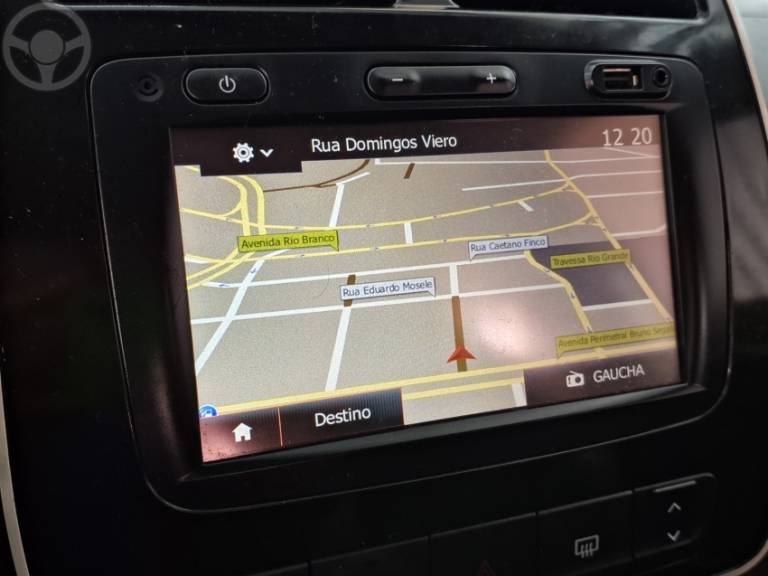 RENAULT - KWID 1.0 12V SCE FLEX INTENSE MANUAL - 2017/2018 - PRATA - R$ 38.900,00