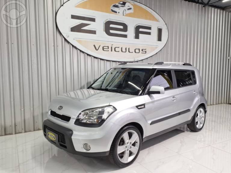 KIA MOTORS - SOUL 1.6 EX 16V 4P MANUAL - 2010/2011 - PRATA - R$ 41.500,00