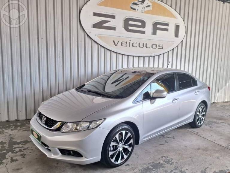 HONDA - CIVIC 2.0 LXR 16V FLEX 4P AUTOMÁTICO - 2015/2015 - PRATA - R$ 76.500,00