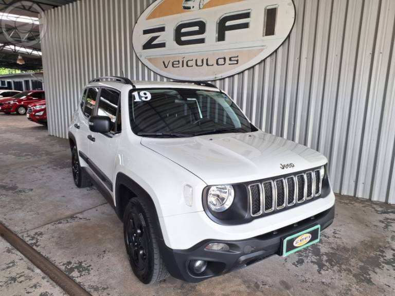 JEEP - RENEGADE 1.8 16V FLEX SPORT 4P MANUAL - 2018/2019 - BRANCA - R$ 74.900,00