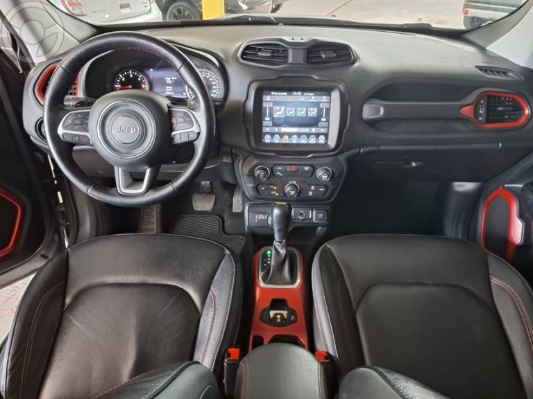 JEEP - RENEGADE 2.0 16V TURBO DIESEL TRAILHAWK 4P 4X4 AUTOMÁTICO - 2020/2020 - CINZA - R$ 111.900,00