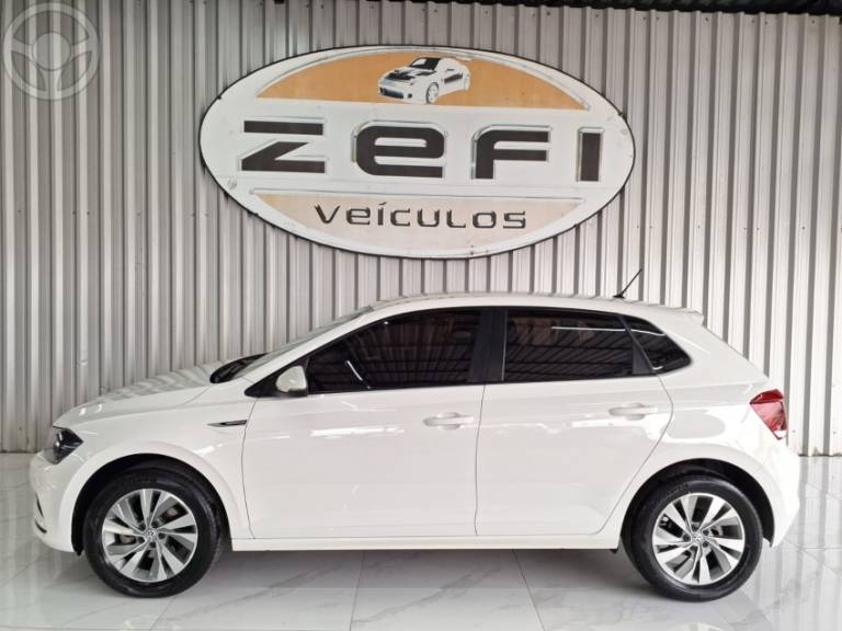 VOLKSWAGEN - POLO 1.0 200 TSI COMFORTLINE AUTOMÁTICO - 2018/2019 - BRANCA - R$ 74.500,00
