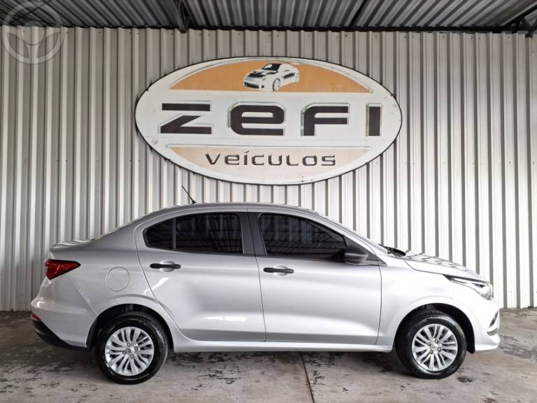 FIAT - CRONOS 1.0 6V FLEX 4P AUTOMÁTICO - 2022/2023 - PRATA - R$ 68.500,00