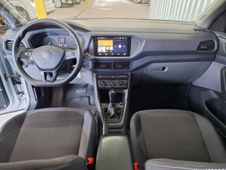 VOLKSWAGEN - T-CROSS 1.0 TSI 200 SENSE AUTOMÁTICO - 2022/2023 - PRATA - R$ 97.900,00