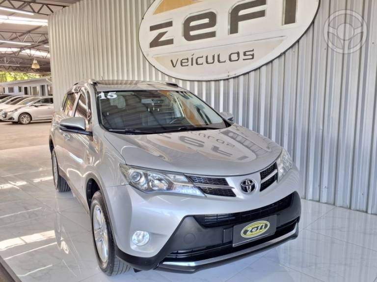 TOYOTA - RAV4 2.0 4X4 16V 4P AUTOMÁTICO - 2015/2015 - PRATA - R$ 98.900,00