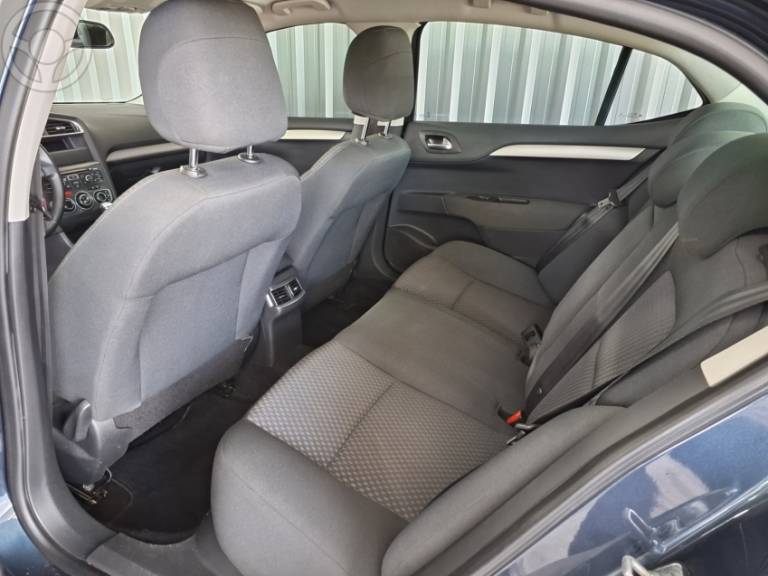 CITROËN - C4 LOUNGE 2.0 MPFI TENDANCE 16V FLEX 4P AUTOMÁTICO - 2013/2014 - AZUL - R$ 45.900,00