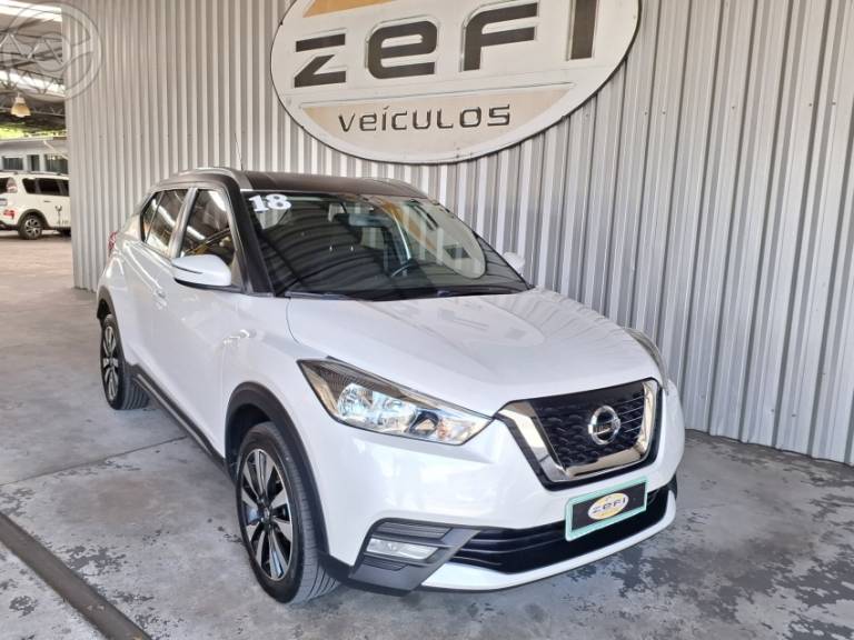 NISSAN - KICKS 1.6 16V FLEX SV 4P XTRONIC - 2018/2018 - BRANCA - R$ 84.900,00