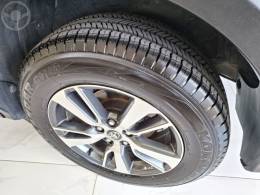 TOYOTA - RAV4 2.0 TOP 4X2 16V 4P AUTOMÁTICO - 2017/2017 - CINZA - R$ 114.900,00