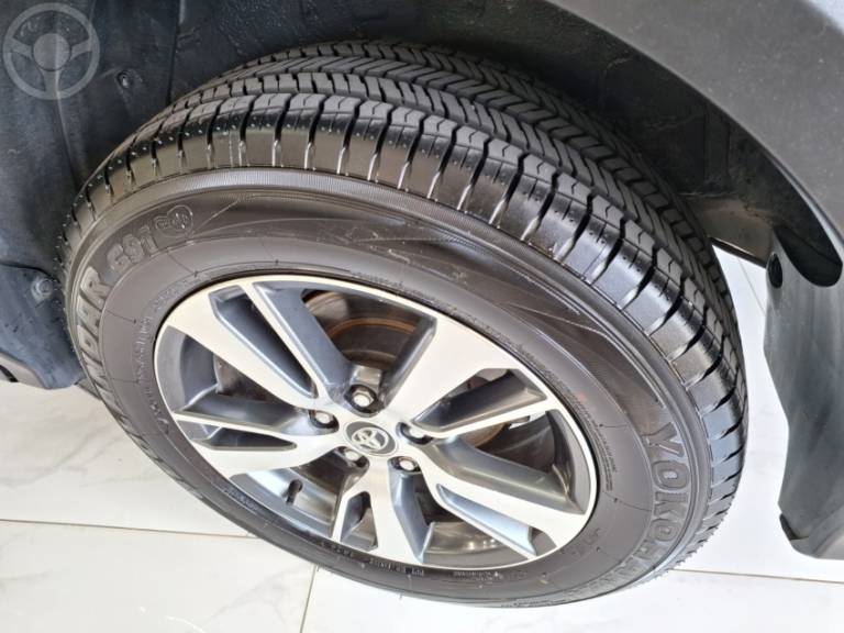 TOYOTA - RAV4 2.0 TOP 4X2 16V 4P AUTOMÁTICO - 2017/2017 - CINZA - R$ 114.900,00