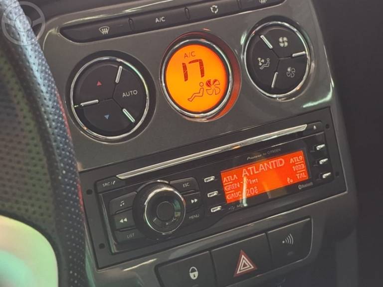 CITROËN - C3 1.6 EXCLUSIVE 16V FLEX 4P AUTOMÁTICO - 2015/2016 - VERMELHA - R$ 49.900,00