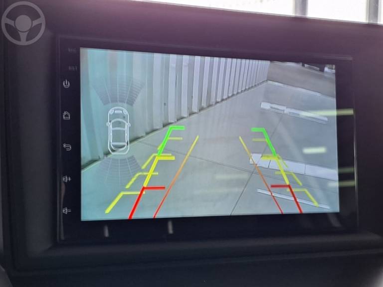 FORD - FIESTA 1.6 SE HATCH 16V FLEX 4P MANUAL - 2014/2015 - BRANCA - R$ 45.900,00